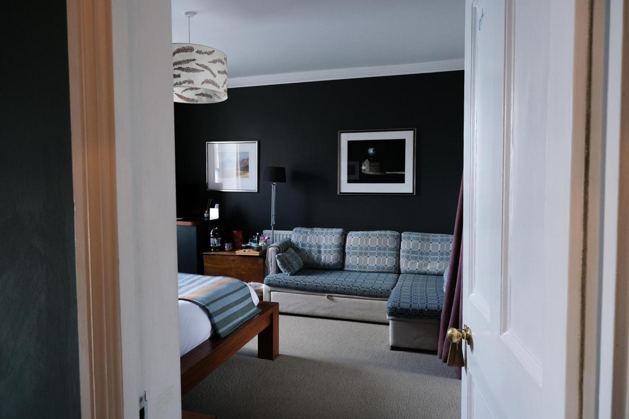 Hotel Llys Meddyg Newport  Esterno foto